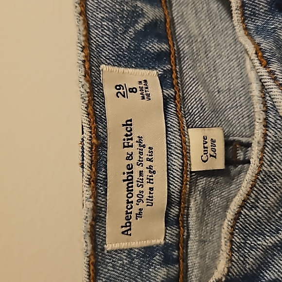 *New* The 90s slim straight ultra high rise curve love jeans - Picture 3 of 5